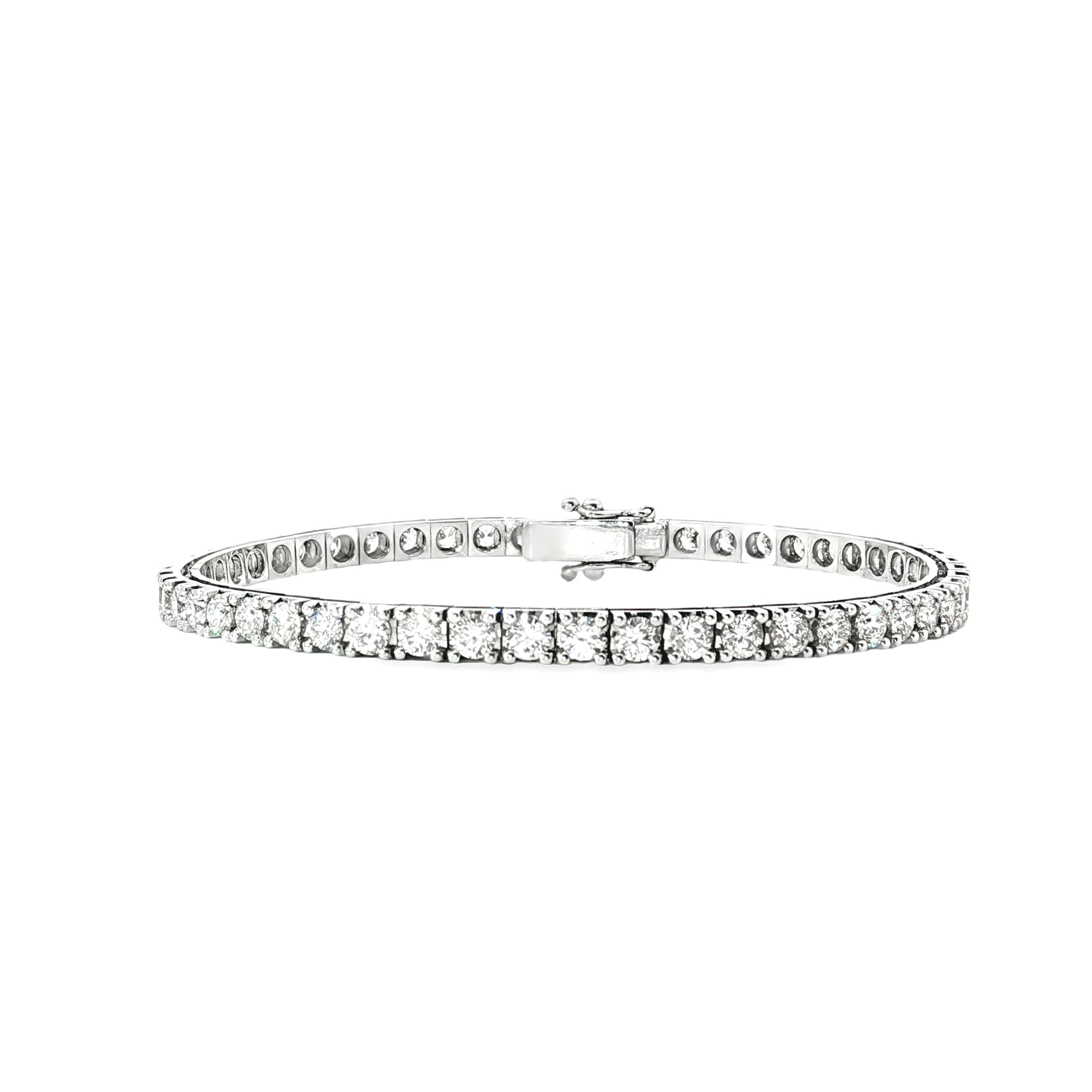 18ct white gold diamond tennis bracelet with 51 round brilliant cut diamonds totalling 5.41ct