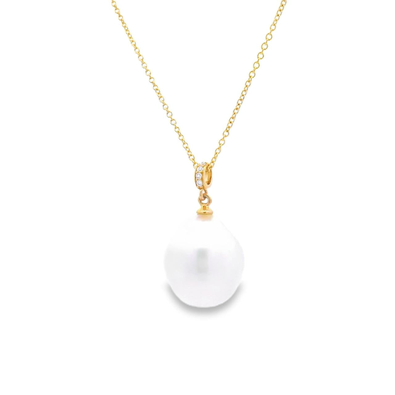 Autore 18ct yellow gold pendant with 11mm South Sea pearl and diamond-set articulated runner.