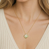 18ct yellow gold necklace with black mother of pearl clover pendant