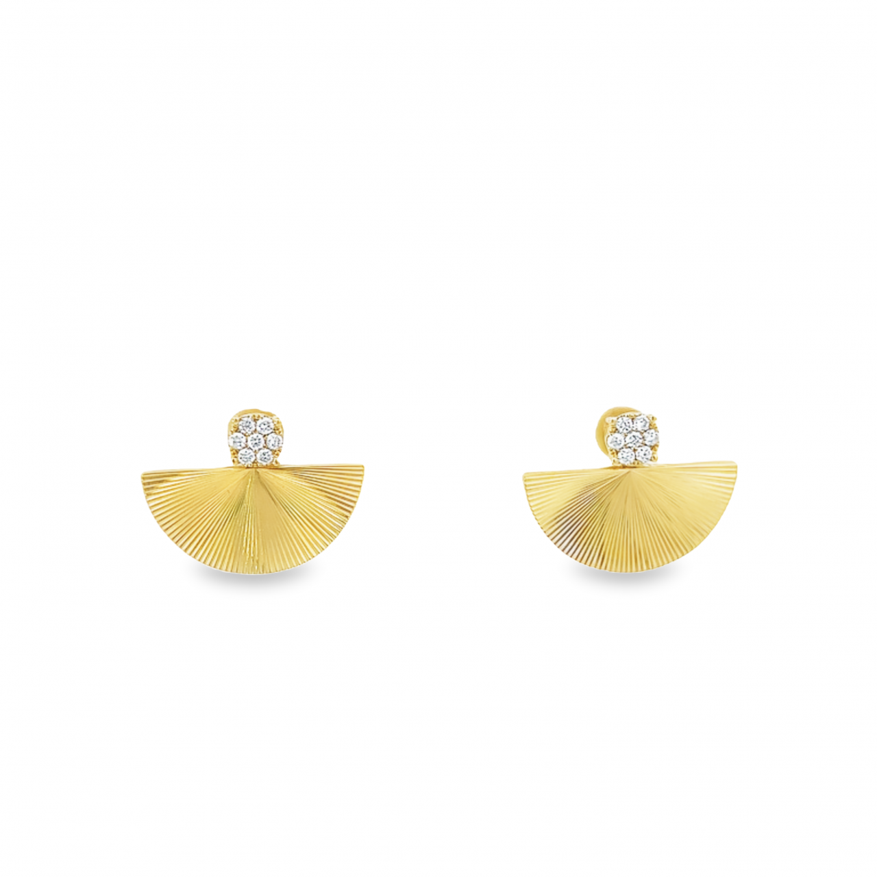 18ct yellow gold diamond earrings with raised multi-claw circular cluster and articulated fan-shaped drop featuring 14 round brilliant cut diamonds, G–H colour, SI clarity.