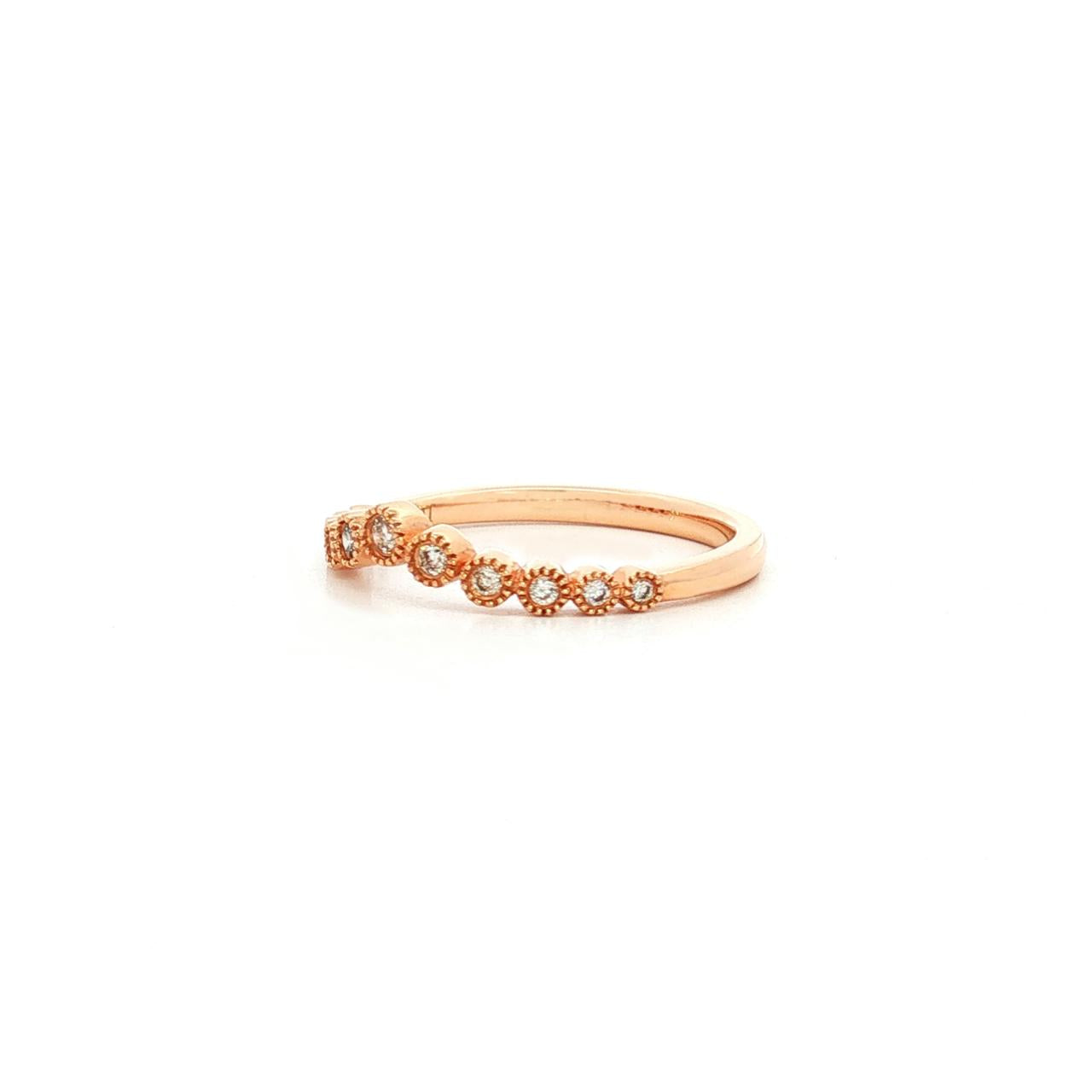Graduating diamond curved band in rose gold