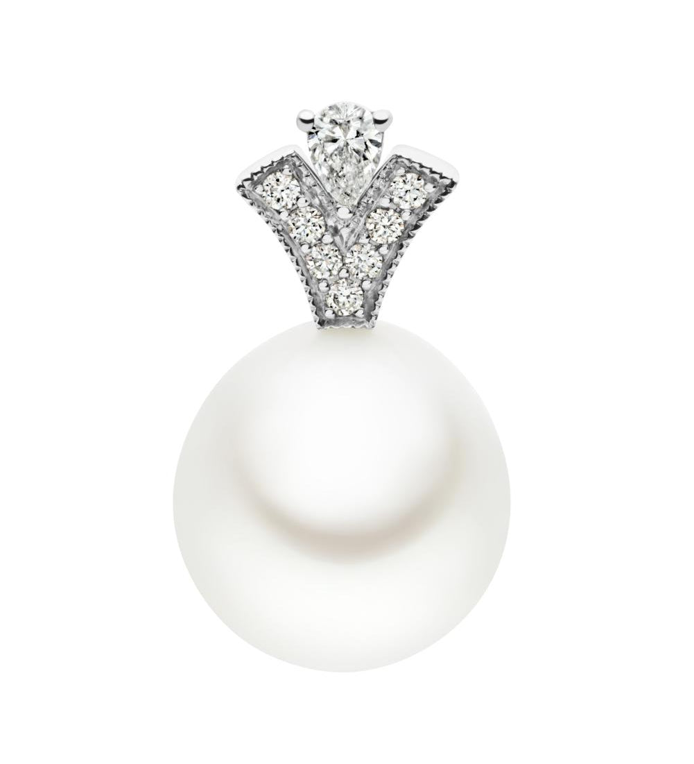 18ct white gold Kailis Charleston Classic pendant with 11mm South Sea pearl and diamond accent.
