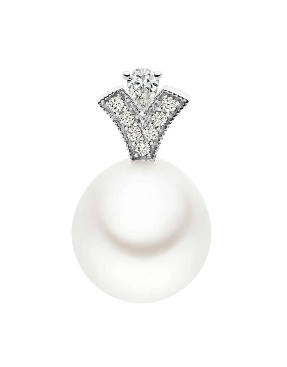 18ct white gold Kailis Charleston Classic pendant with 11mm South Sea pearl and diamond accent.