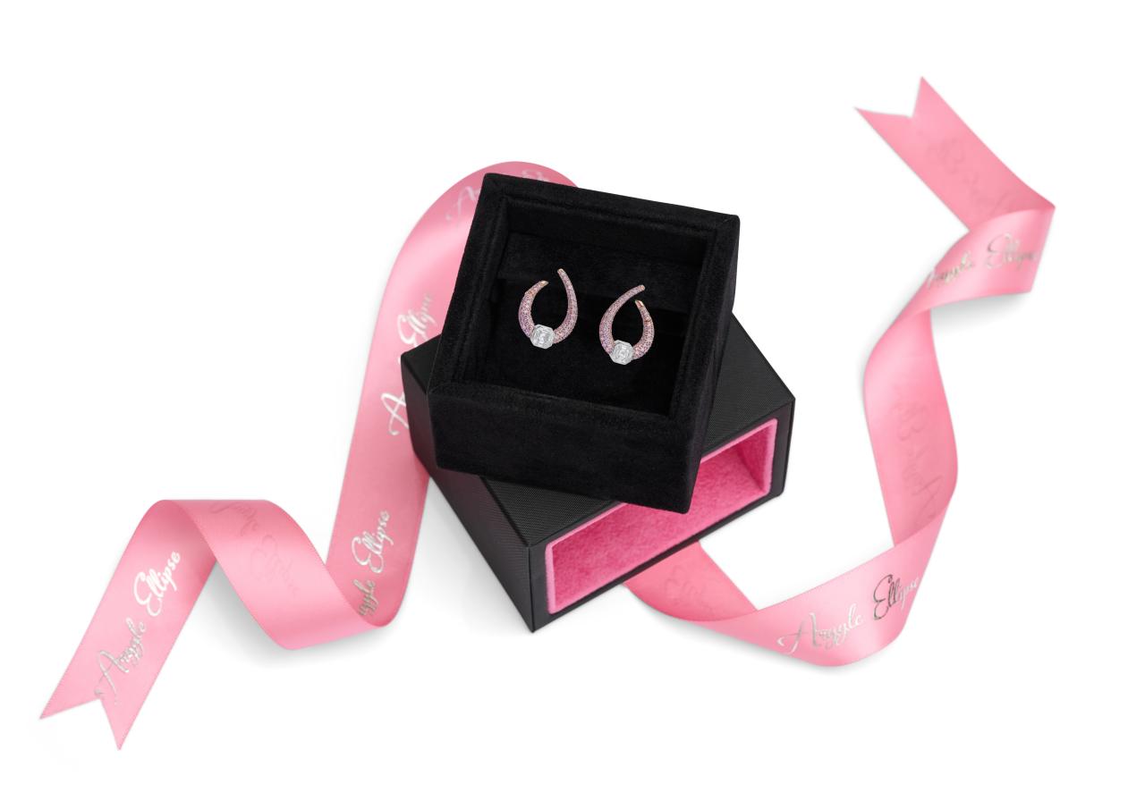 2023 Limited Edition Argyle Ellipse Earrings in 18ct rose and white gold, featuring pavé set graduating ovals with pink and white diamonds, limited edition No. 33 of 80.