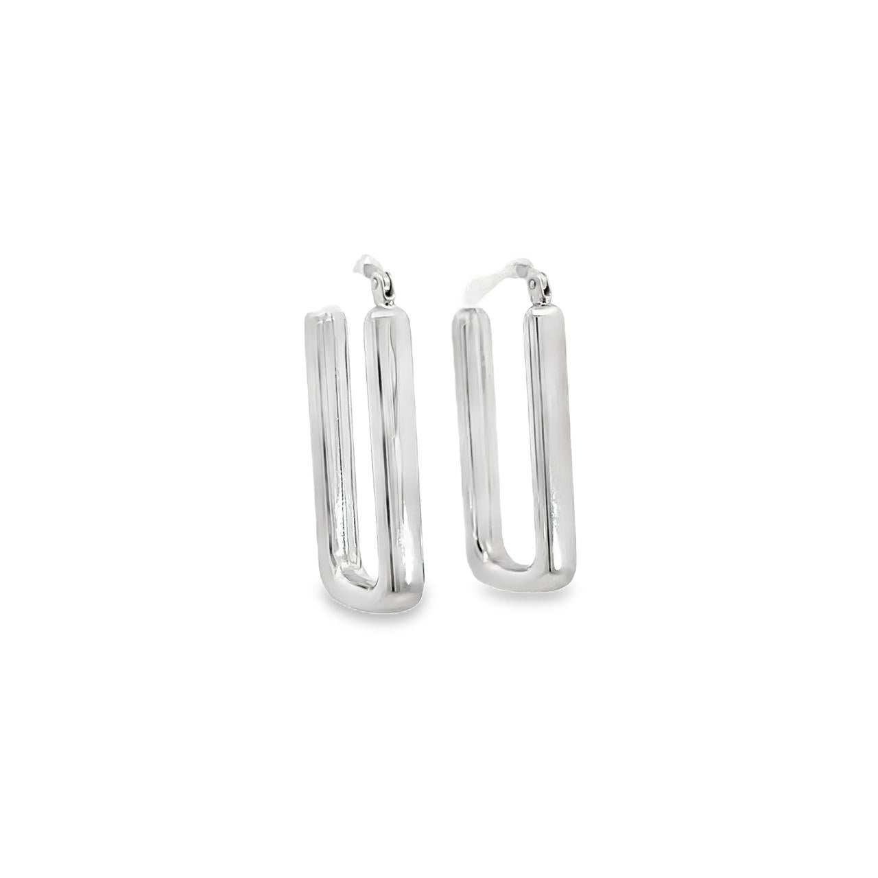 9ct white gold 30 x 4.7mm oval hoop earrings featuring a polished finish with post and clip fittings.