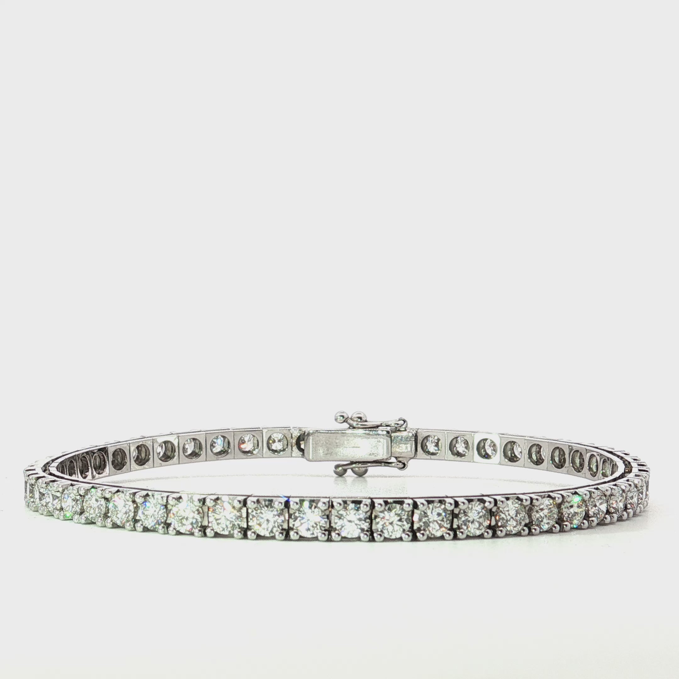 18ct-white-gold-diamond-tennis-bracelet-5-41ct_G31325_1