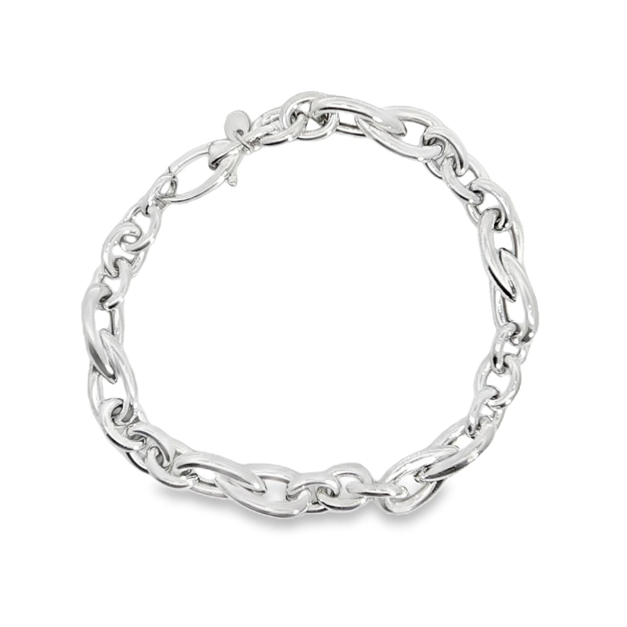 Sterling silver Quinn bracelet featuring oval links and double pear-shaped feature links, secured with a parrot clasp.