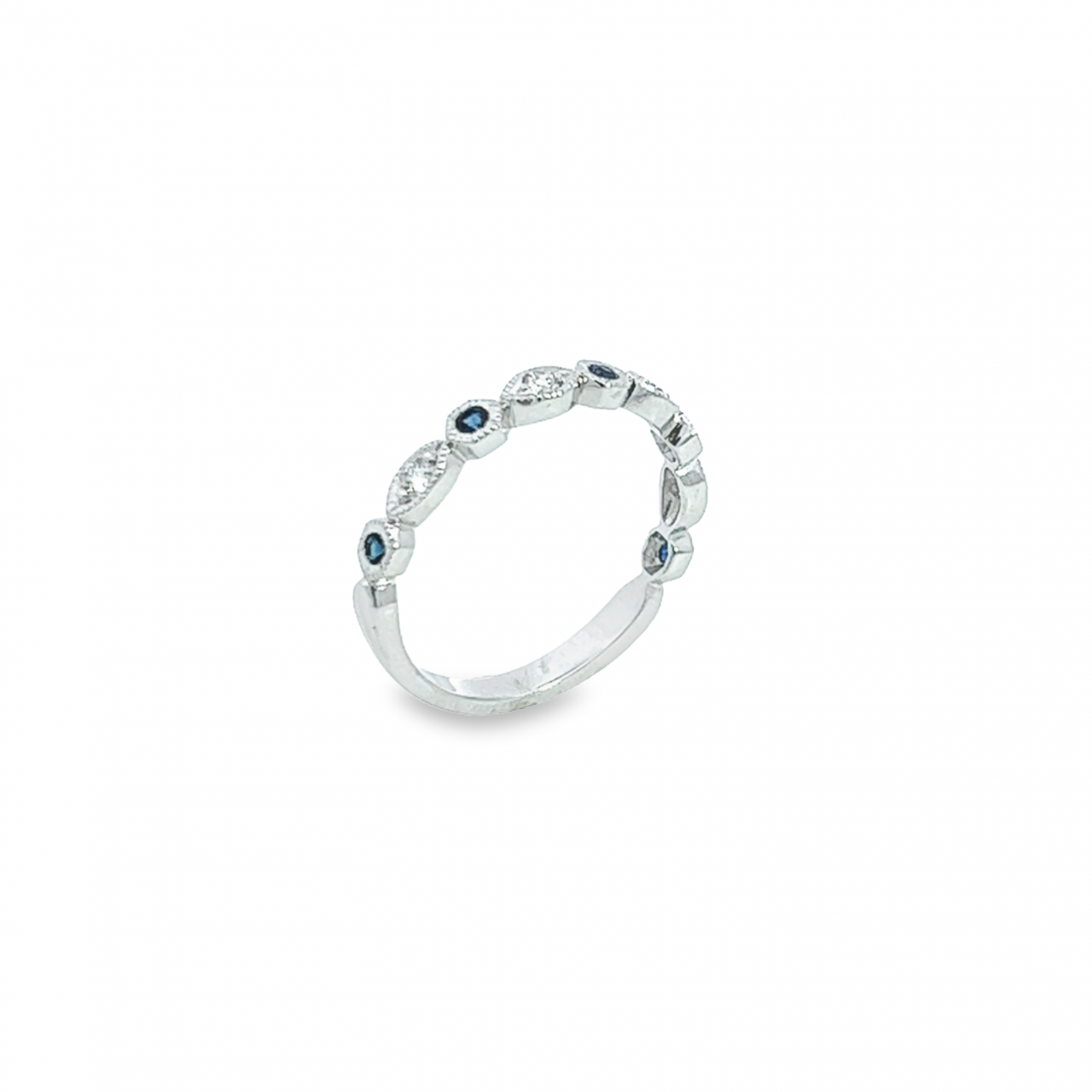 9ct white gold sapphire and diamond ring with alternating hexagonal and marquise bead set stones
