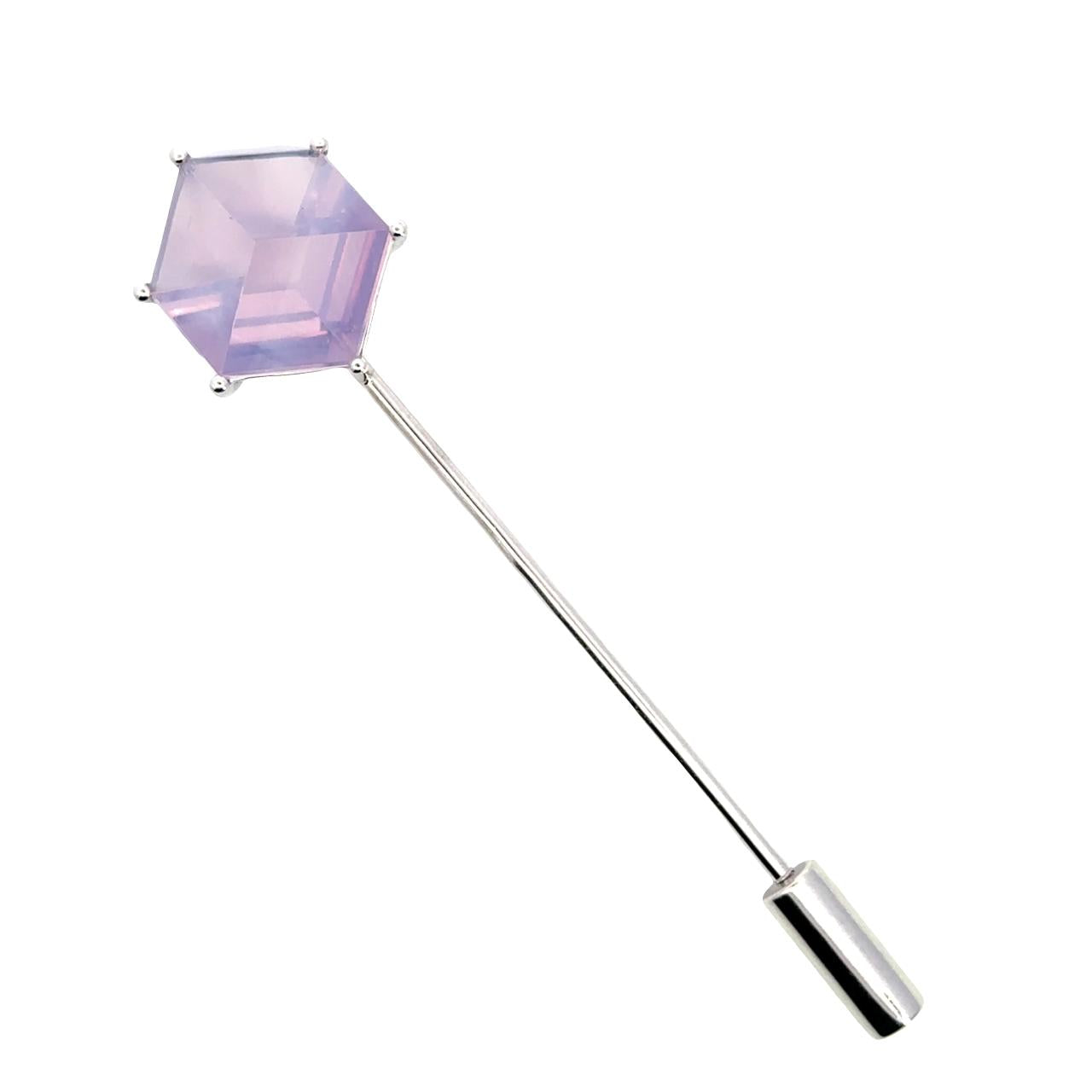 18ct white gold lavender amethyst hexagon lapel pin with six claw setting.