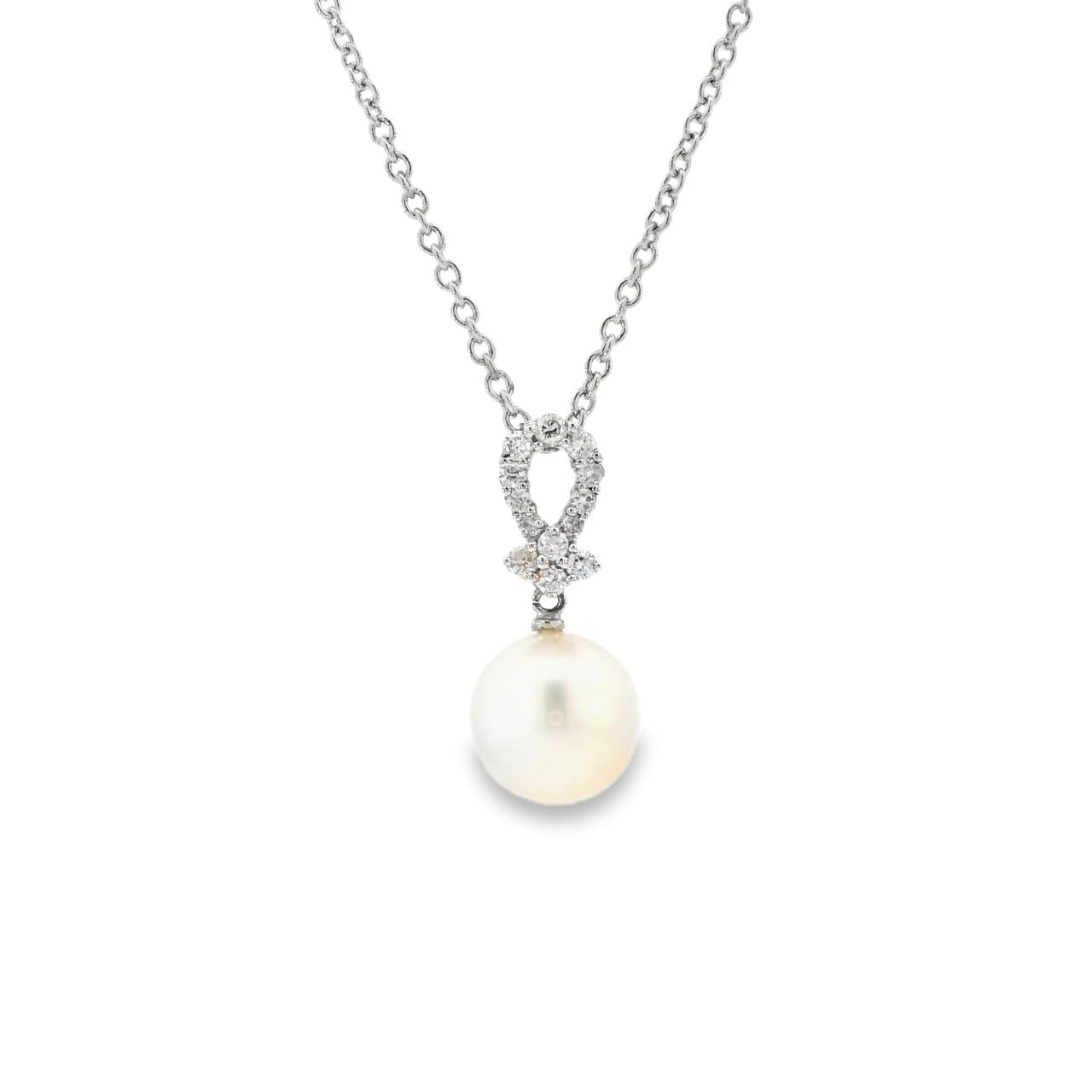 18ct white gold pendant with 11mm South Sea pearl and oval diamond-set bail.