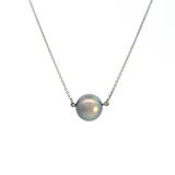18ct white gold trace chain necklace with 10mm Tahitian pearl.