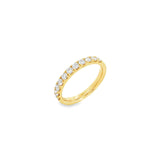 18ct yellow gold diamond straight row ring with round brilliant cut diamonds.